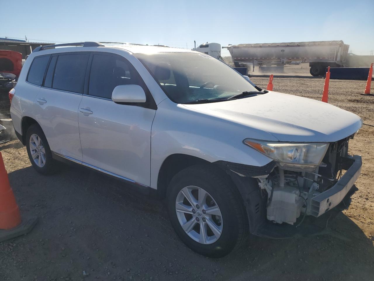 TOYOTA HIGHLANDER BASE