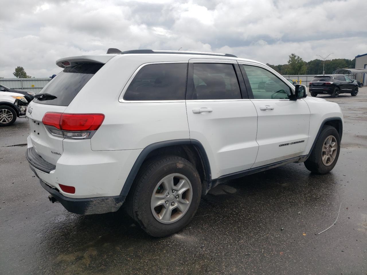 JEEP GRAND CHEROKEE LAREDO