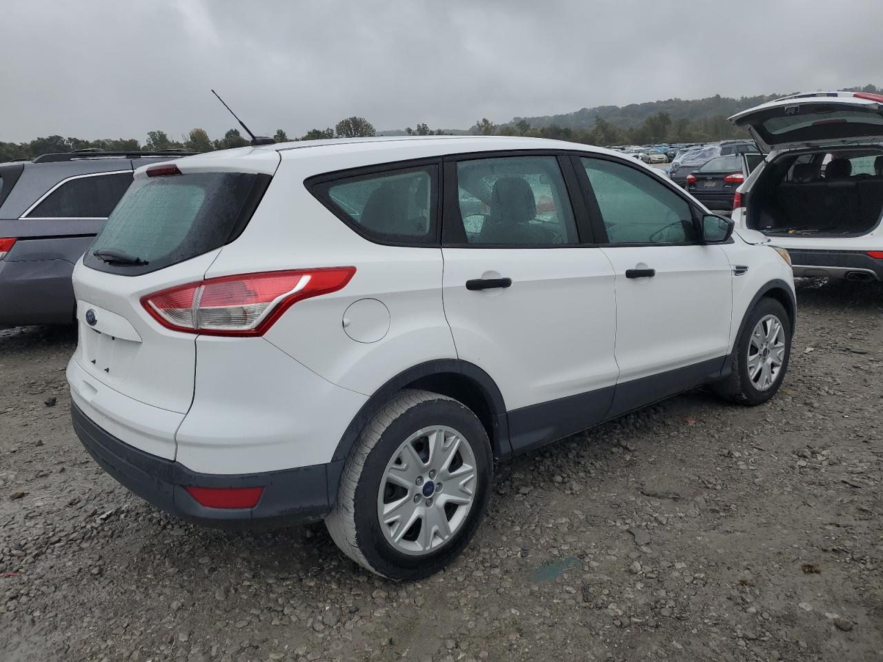 FORD ESCAPE S