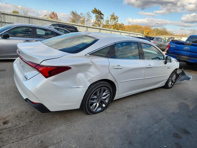 2019 TOYOTA AVALON XLE #3285546274