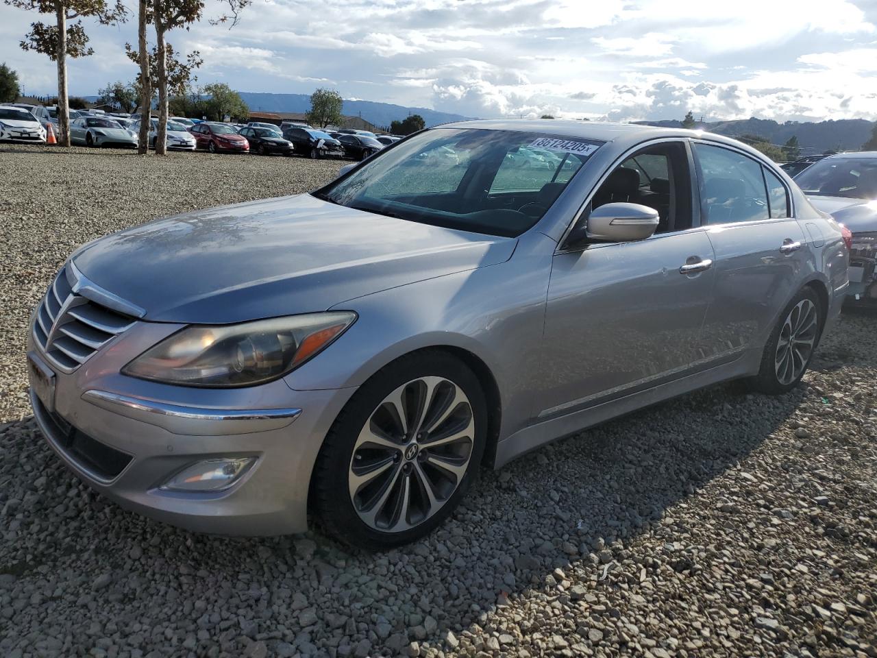HYUNDAI GENESIS 5.0L