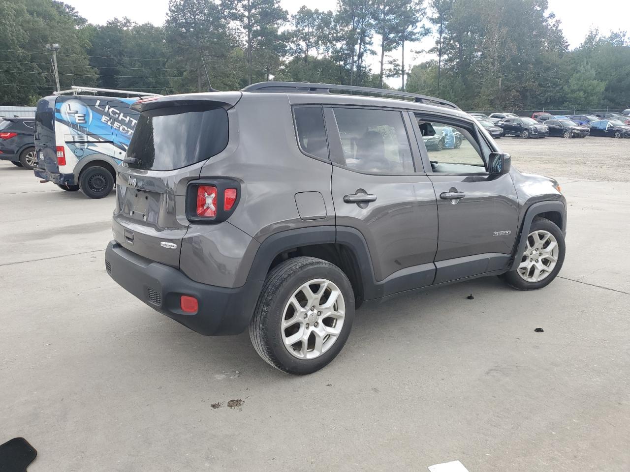 JEEP RENEGADE LATITUDE
