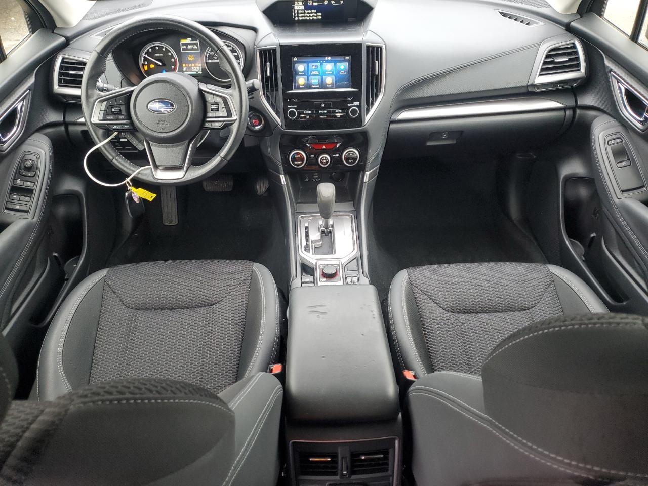 SUBARU FORESTER PREMIUM