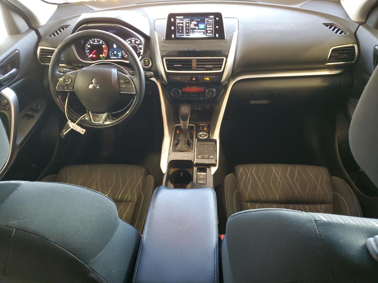 MITSUBISHI ECLIPSE SE