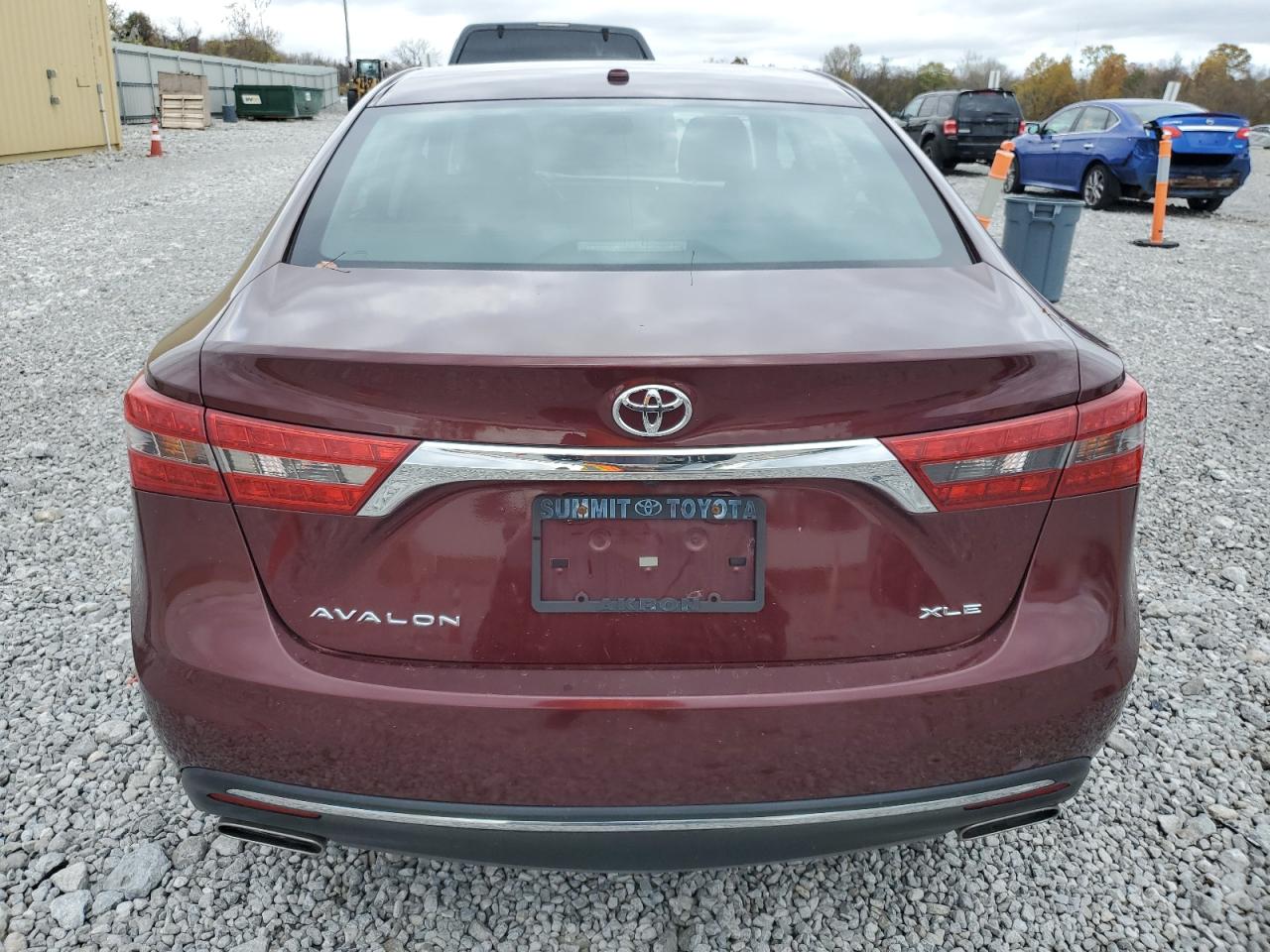 TOYOTA AVALON XLE
