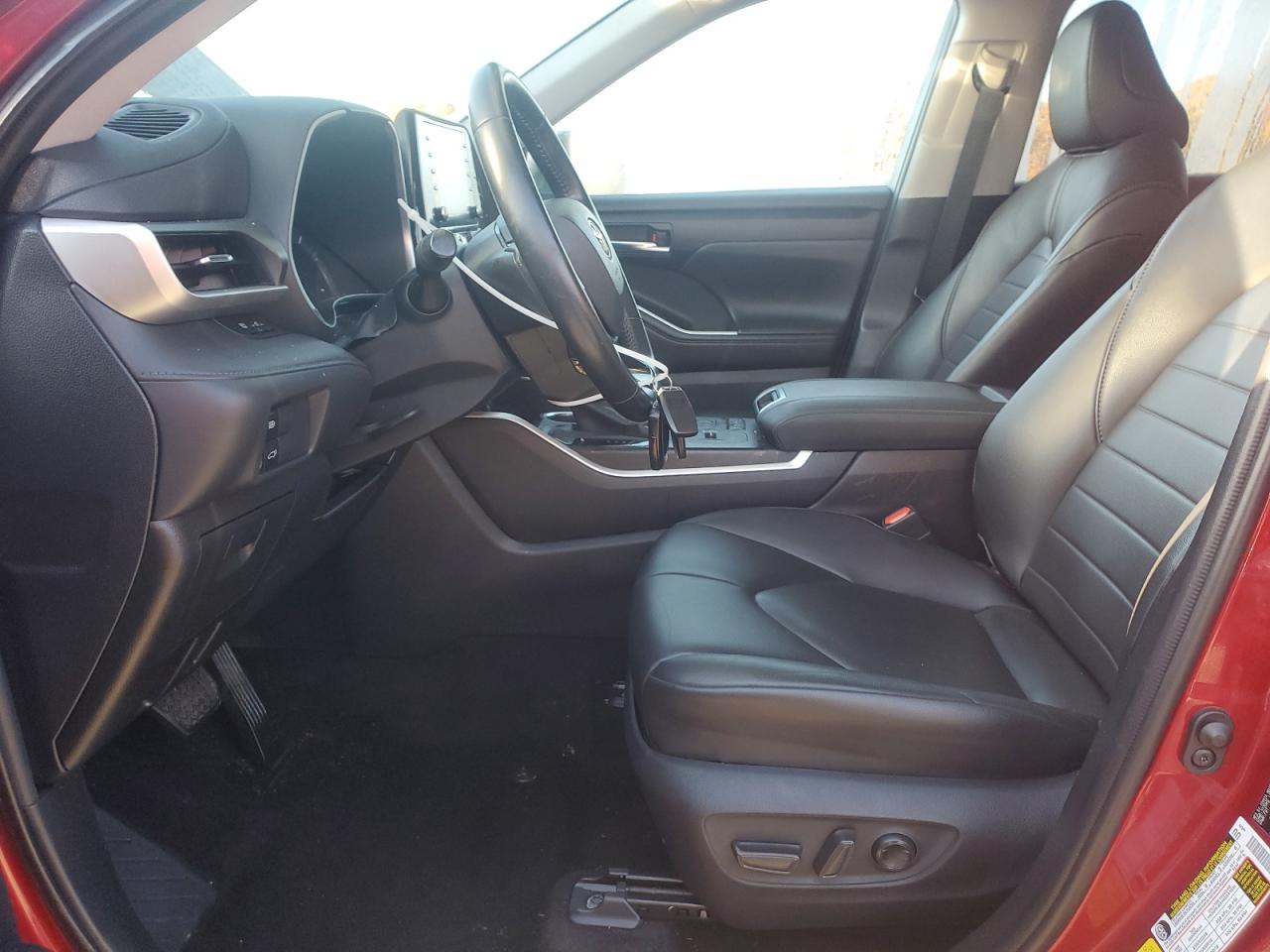 TOYOTA HIGHLANDER HYBRID XLE