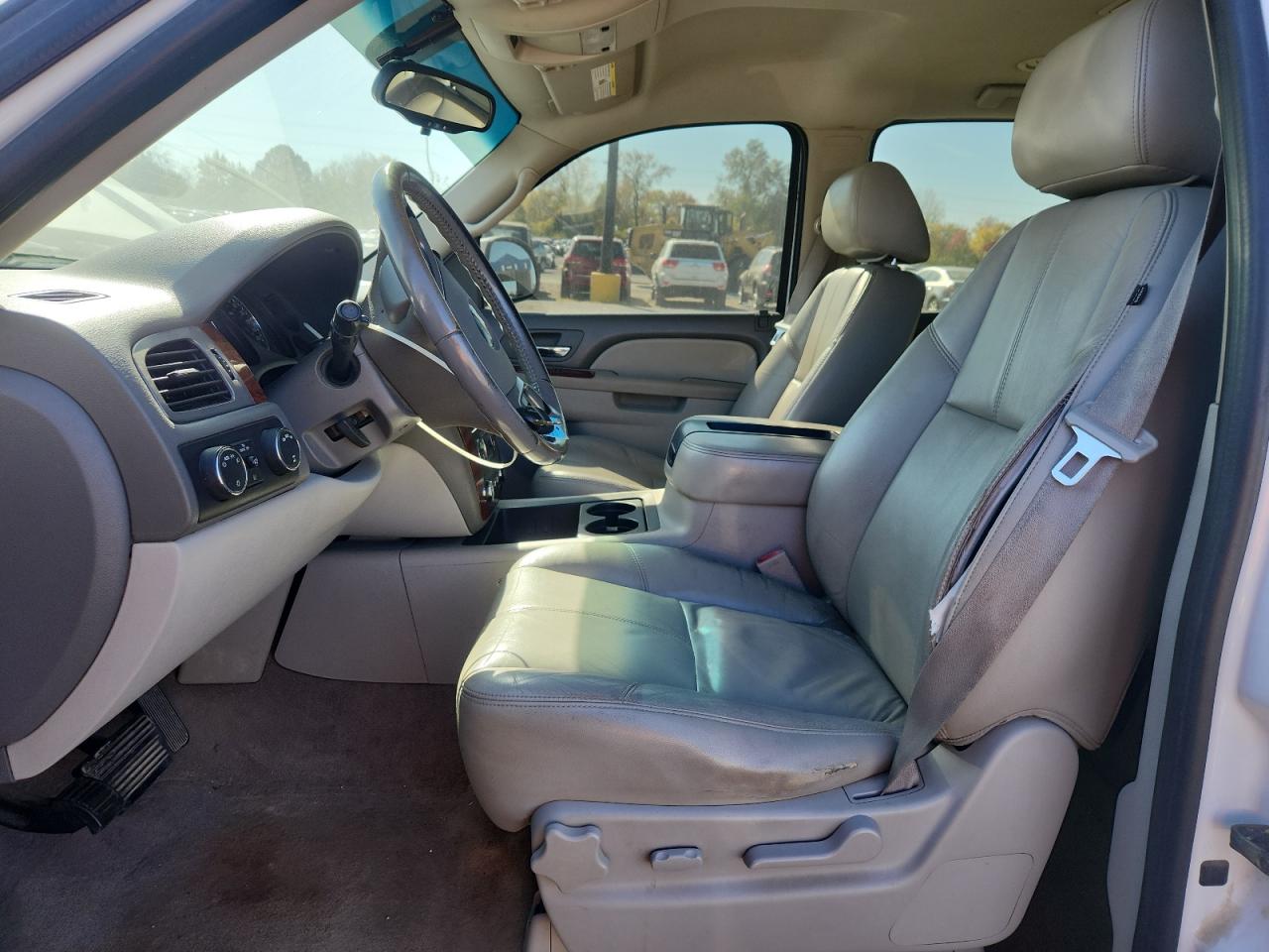 CHEVROLET SUBURBAN K1500 LT