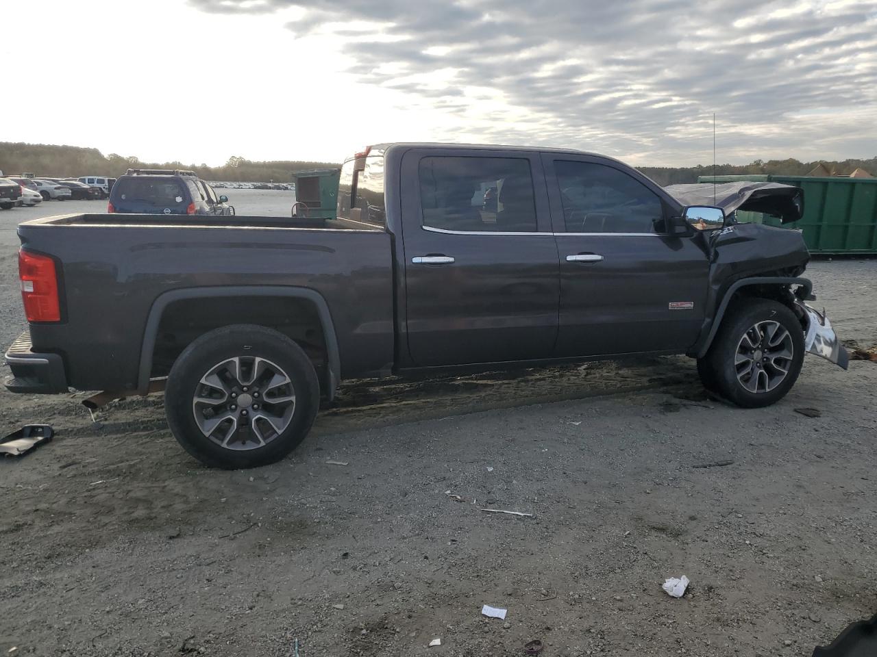 GMC SIERRA K1500 SLT
