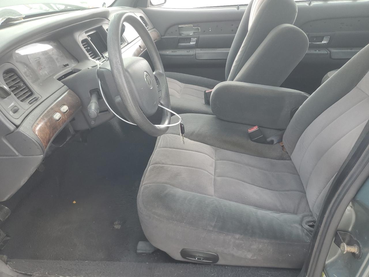 Lot #3280414285 2005 MERCURY GRAND MARQ