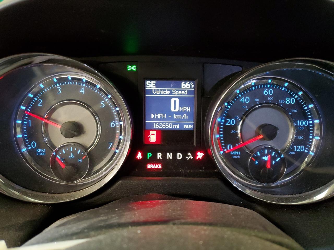 CHRYSLER TOWN & COUNTRY TOURING