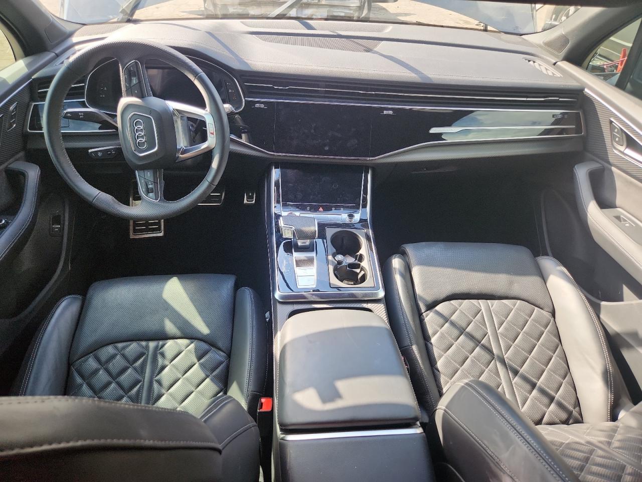 AUDI SQ7 PREMIUM PLUS