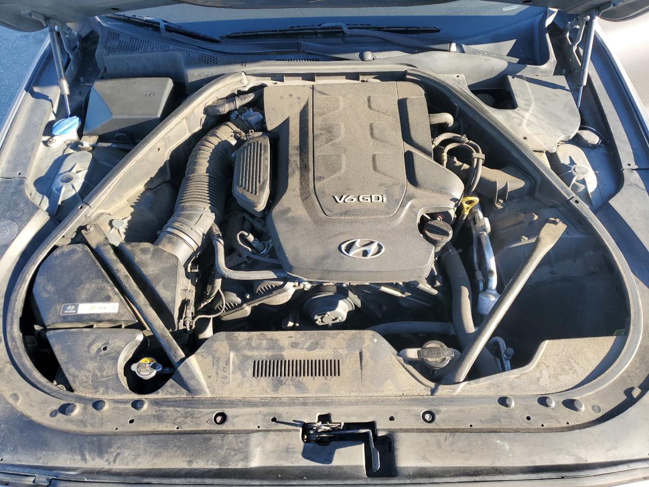 HYUNDAI GENESIS 3.8L