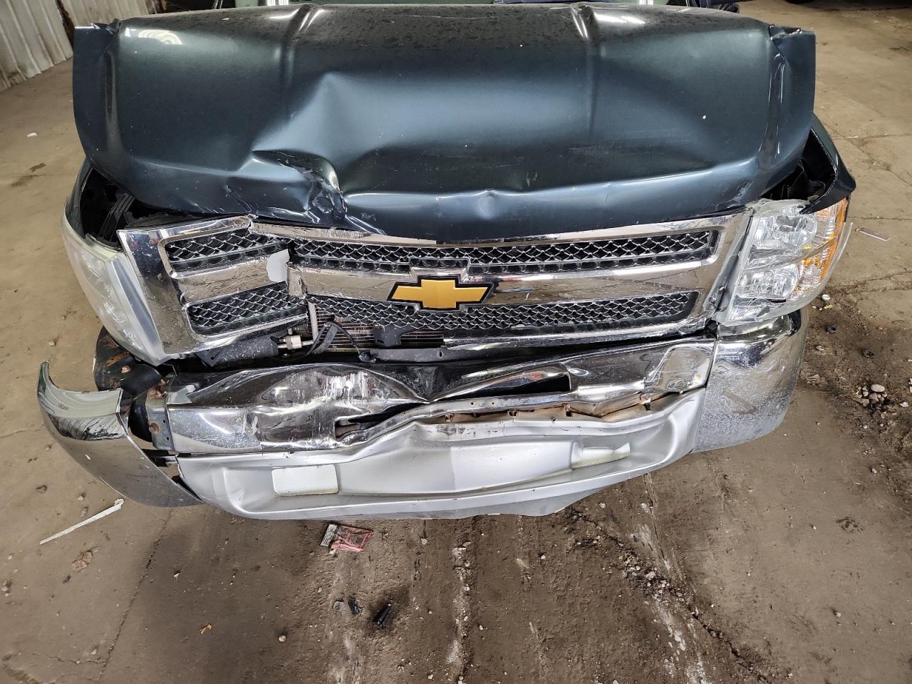 CHEVROLET SILVERADO C1500 LT