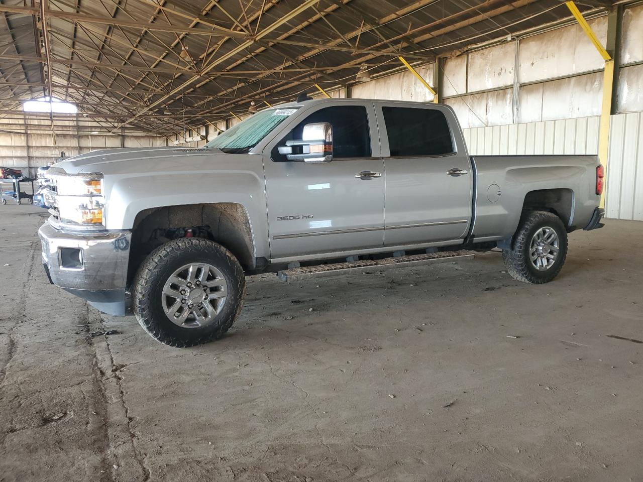 CHEVROLET SILVERADO K3500 LTZ
