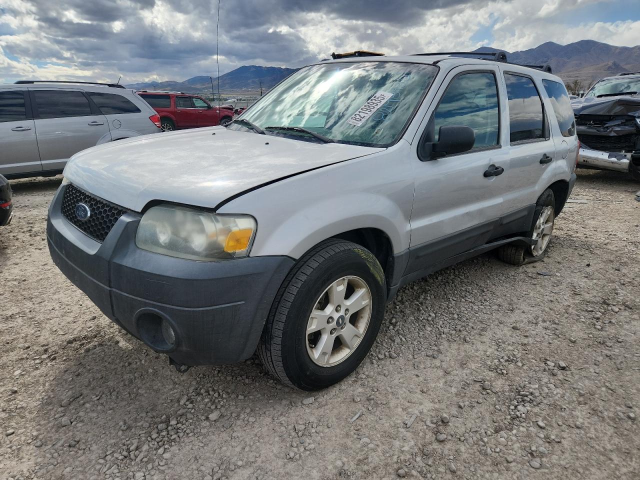 Salvage Ford Escape
