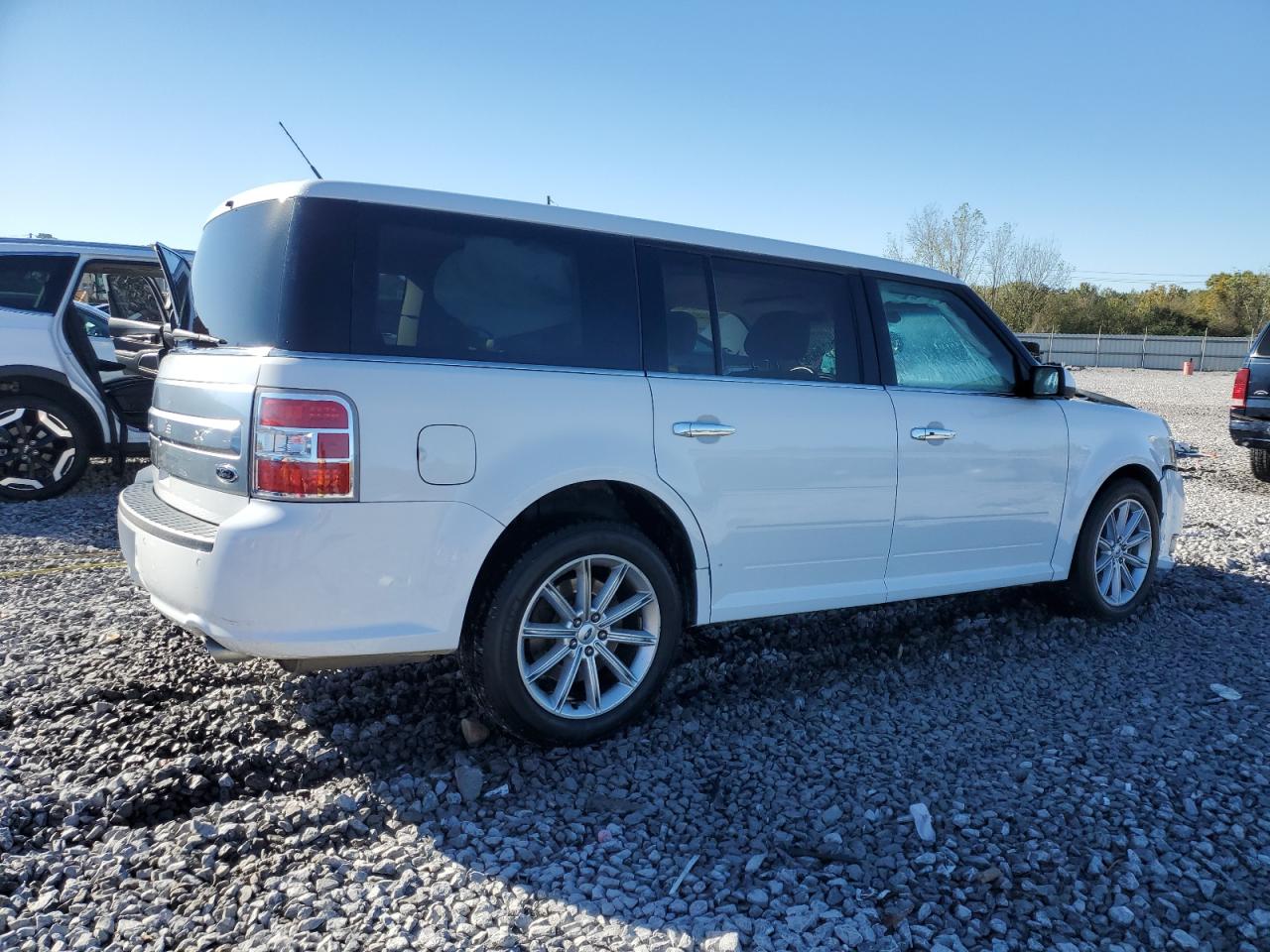 FORD FLEX LIMITED