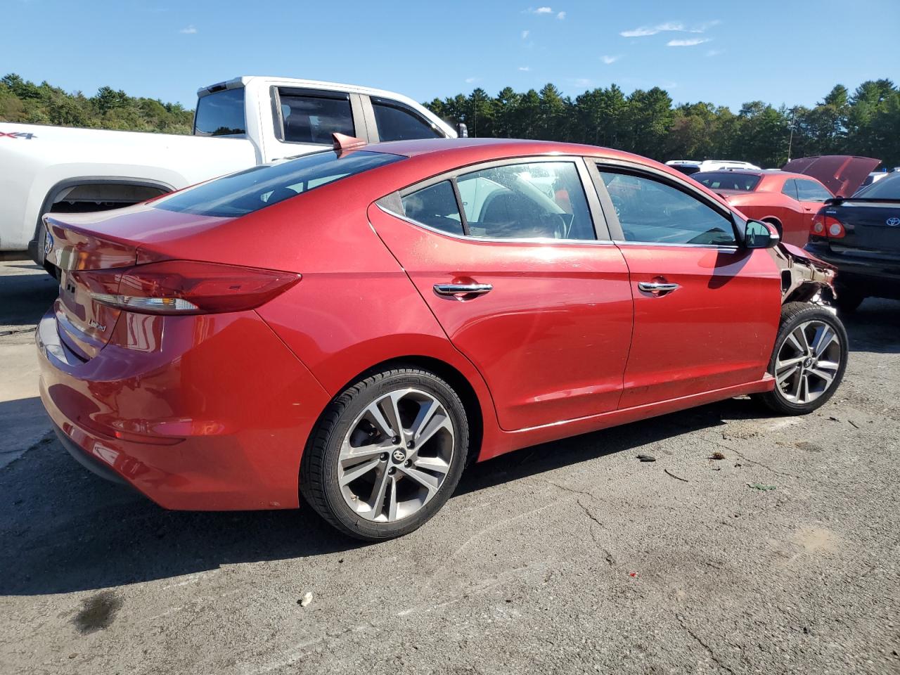 HYUNDAI ELANTRA SE