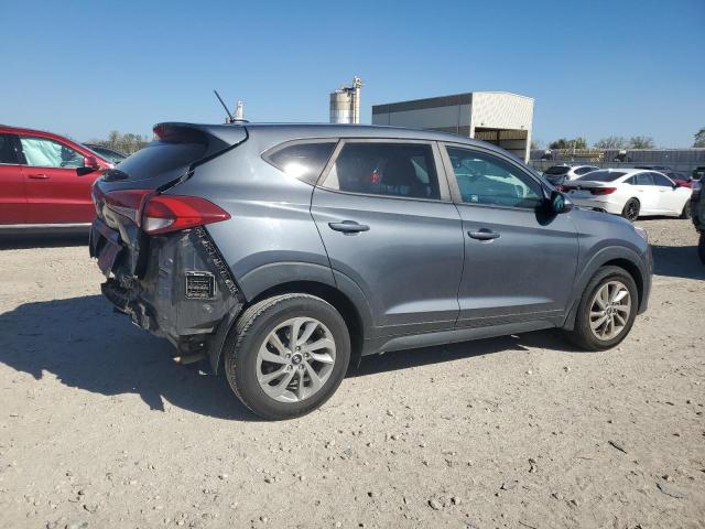 2017 HYUNDAI TUCSON SE - KM8J23A45HU373701
