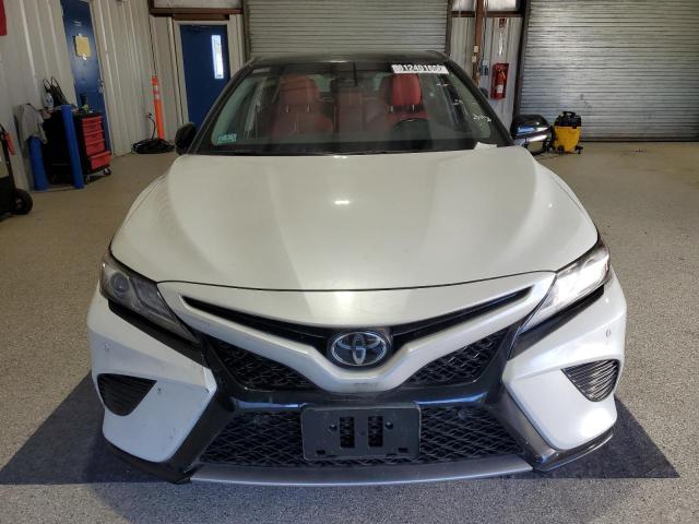 2018 TOYOTA CAMRY XSE 4T1B61HK9JU134045