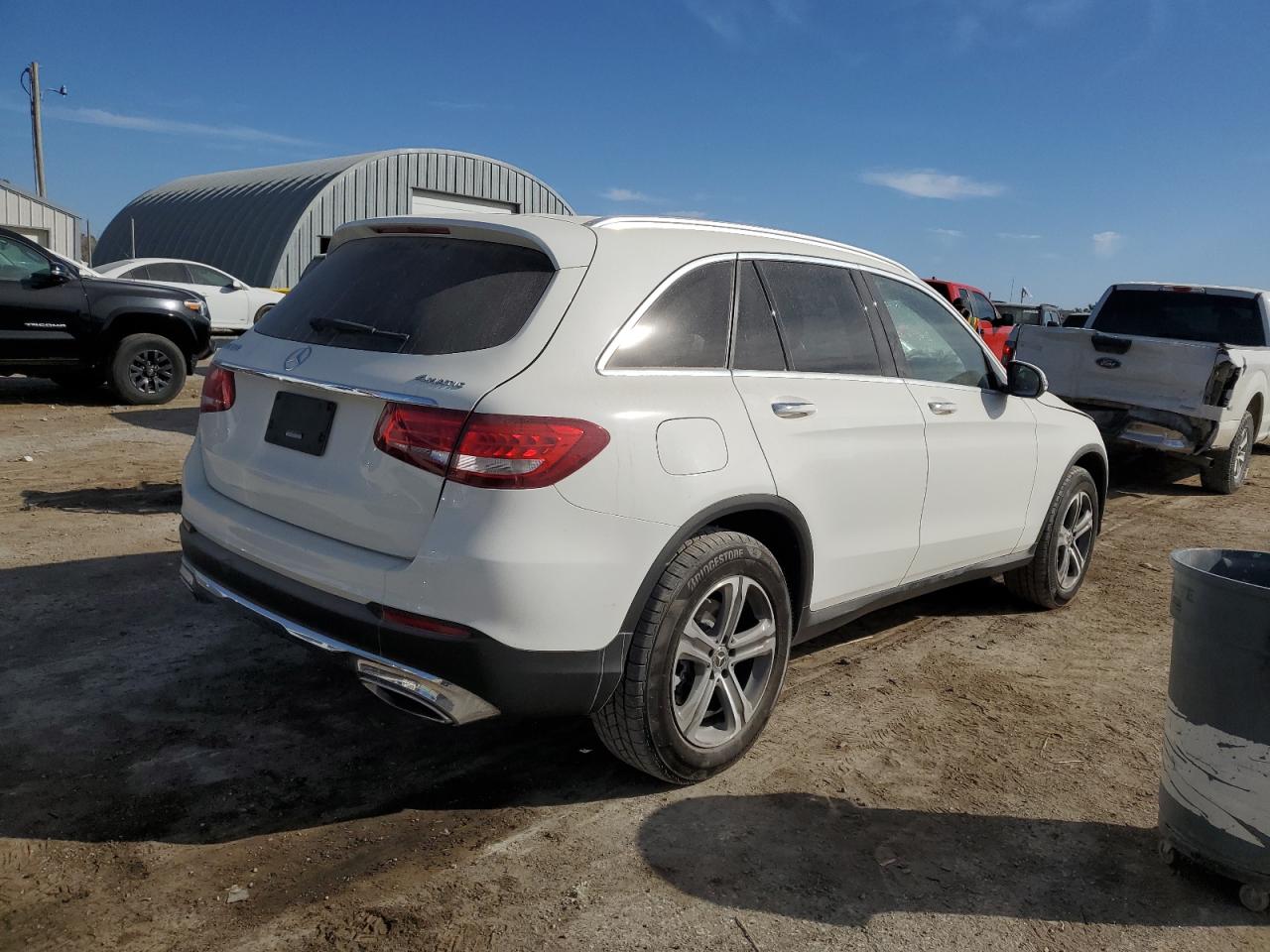 MERCEDES-BENZ GLC-CLASS 300 4MATIC