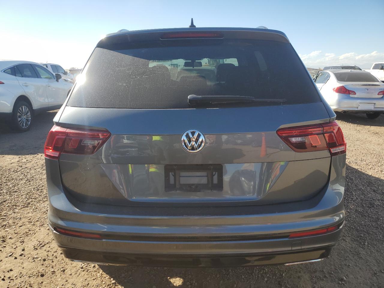 VOLKSWAGEN TIGUAN SE