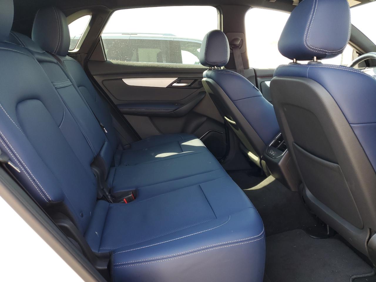 Lot #3279819281 2025 VINFAST TRADING AND PRODU VF 8 PLUS