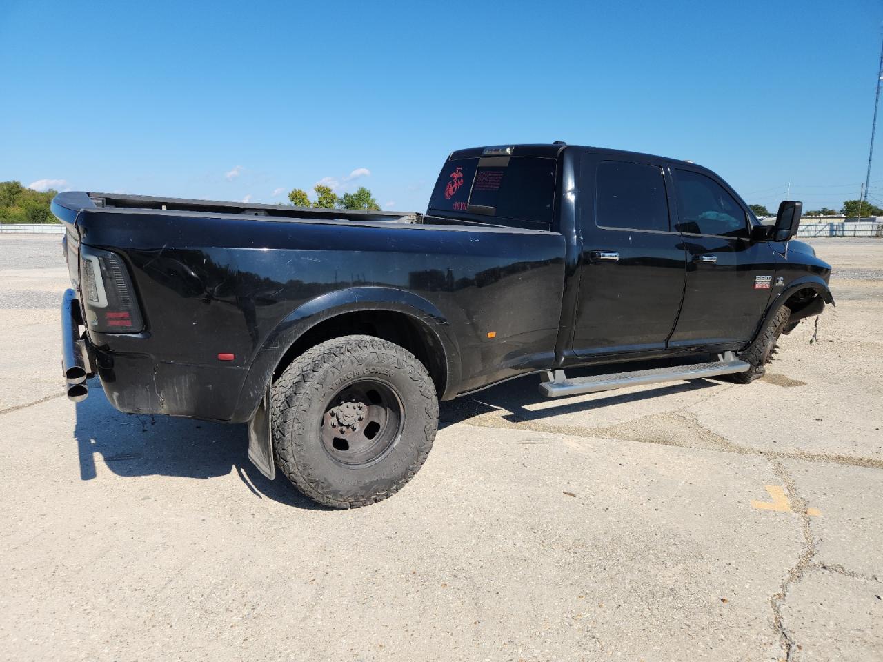 DODGE RAM 3500 SLT