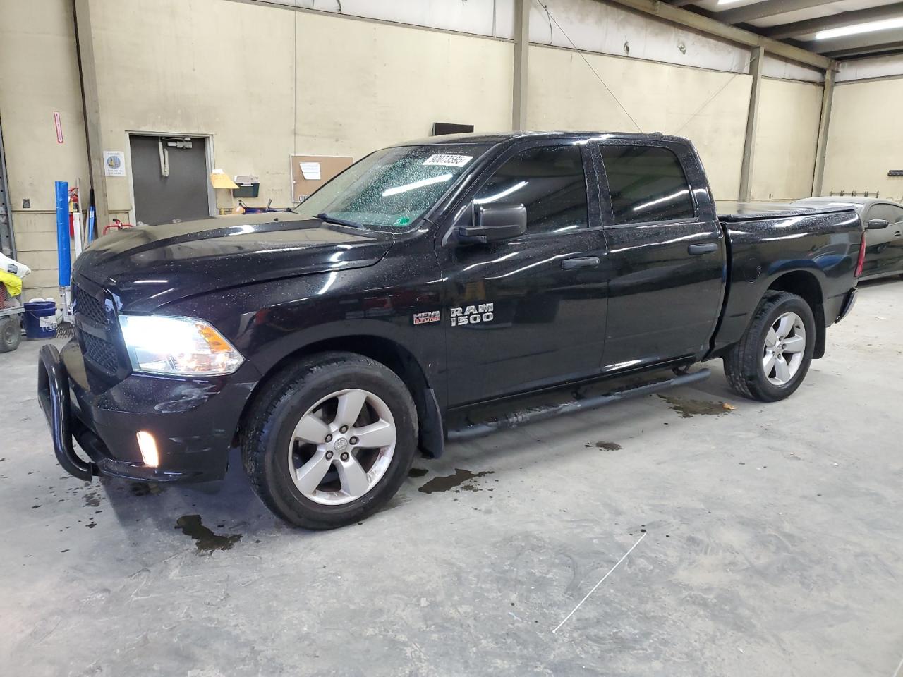 RAM 1500 ST