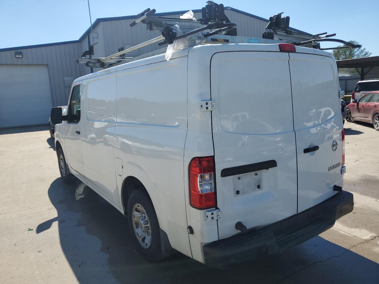 NISSAN NV2500 2500 S