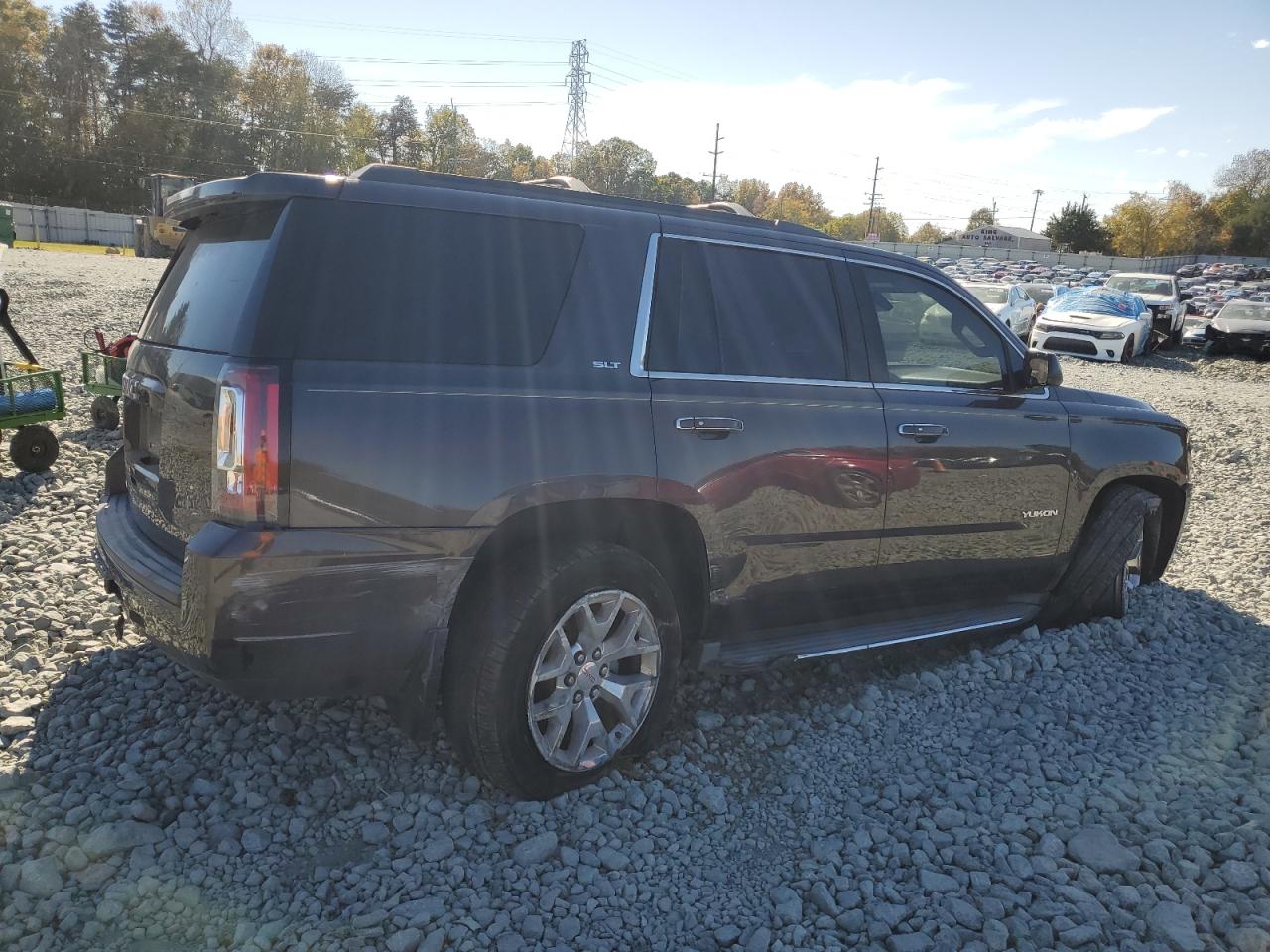 GMC YUKON SLT