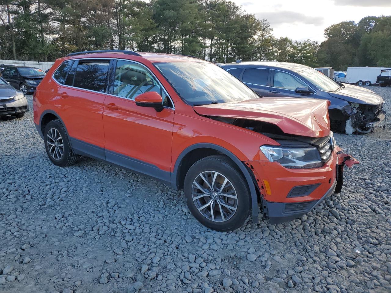 Lot #3302572771 2019 VOLKSWAGEN TIGUAN SE