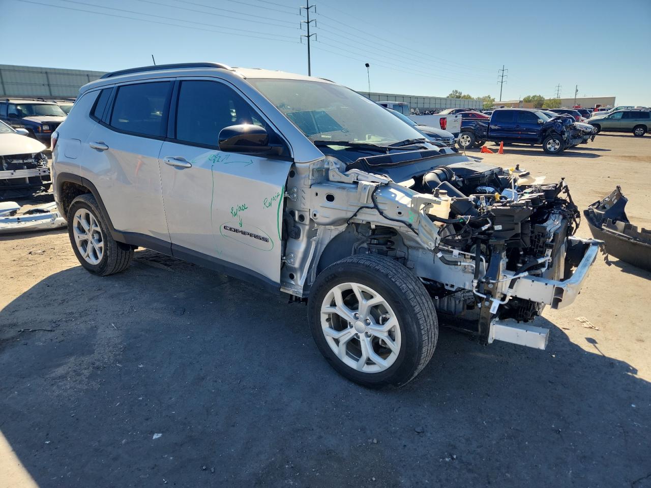 JEEP COMPASS LATITUDE
