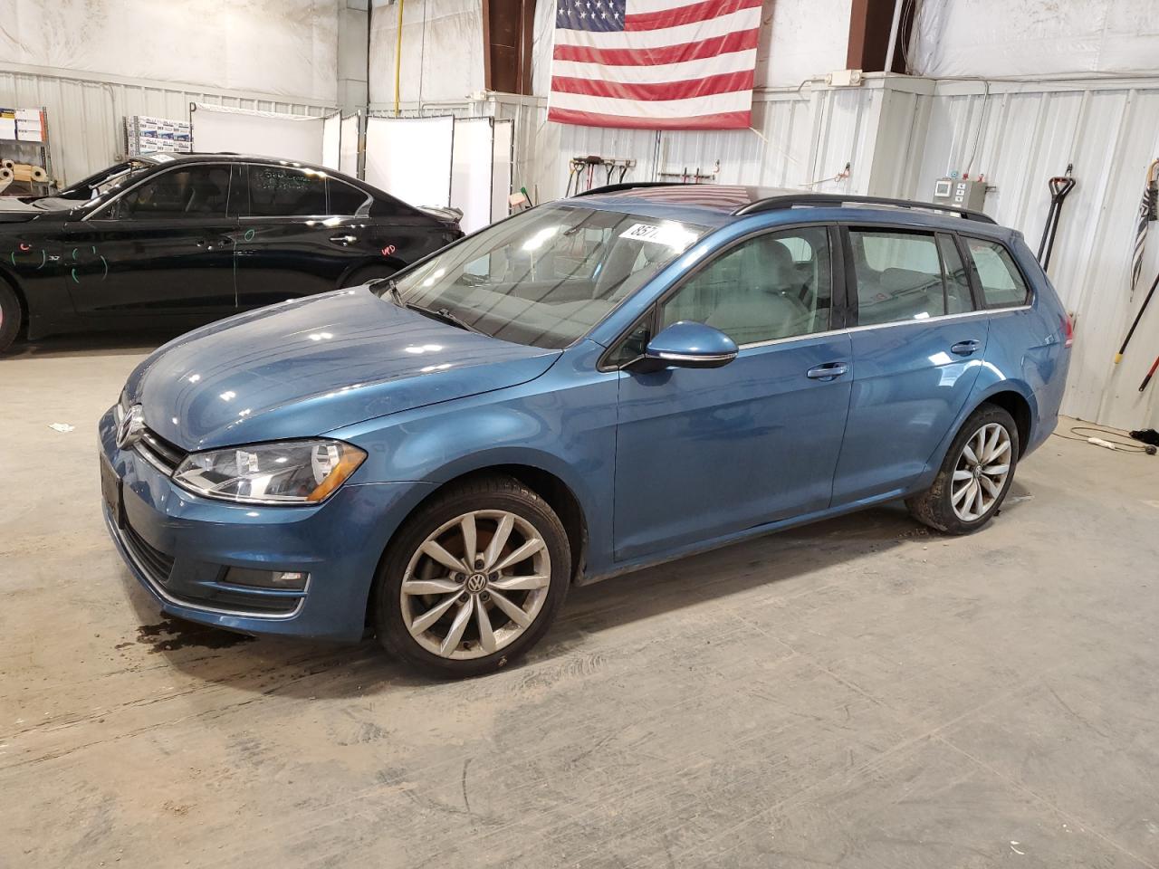 VOLKSWAGEN GOLF SPORTSVAN S