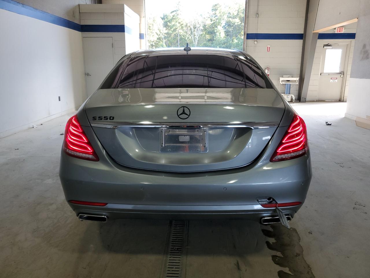 MERCEDES-BENZ S-CLASS 550