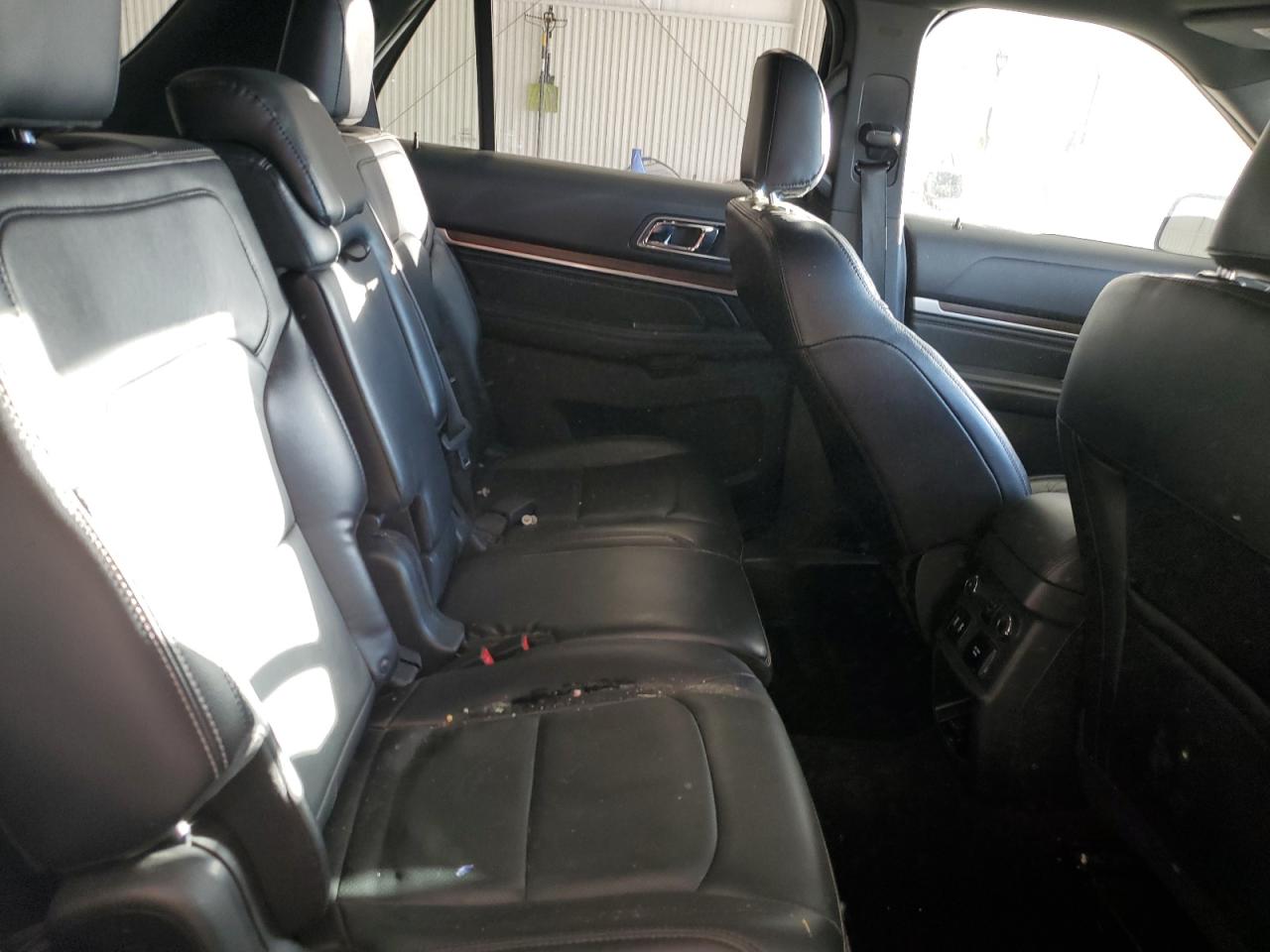 FORD EXPLORER LIMITED