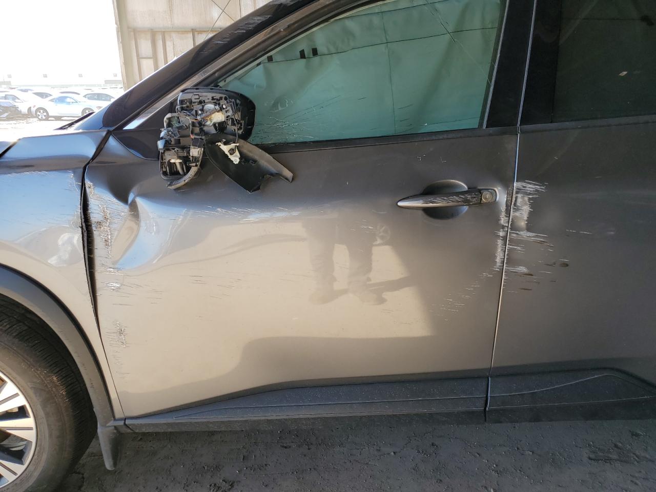 Lot #3309520587 2021 NISSAN ROGUE SV