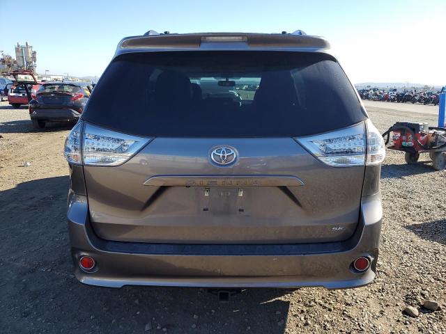 2016 TOYOTA SIENNA SE 5TDXK3DC5GS722747
