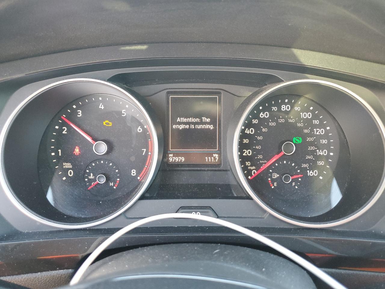 VOLKSWAGEN TIGUAN SE