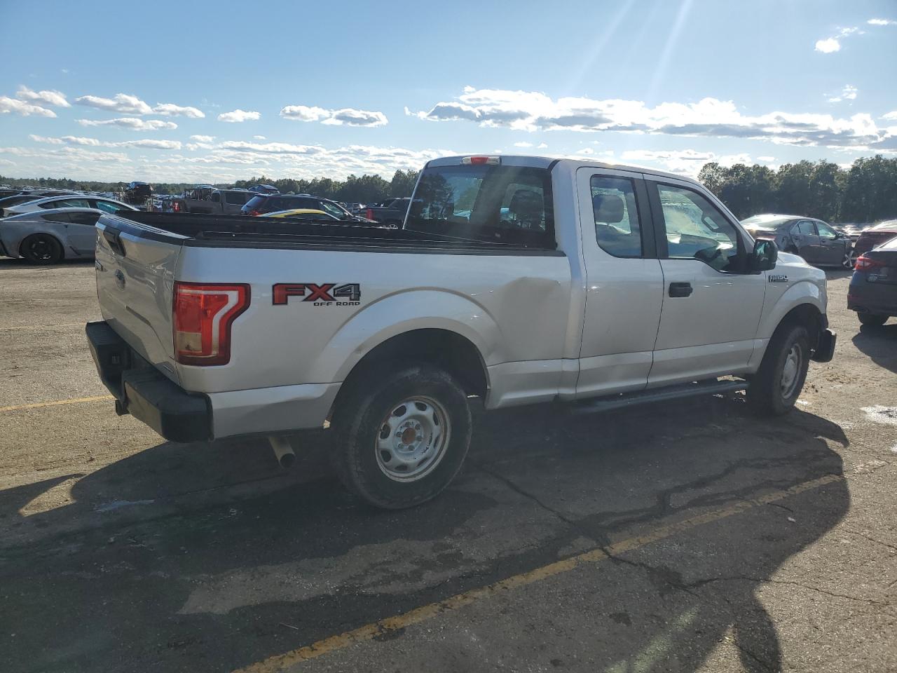 FORD F-150 SUPER CAB