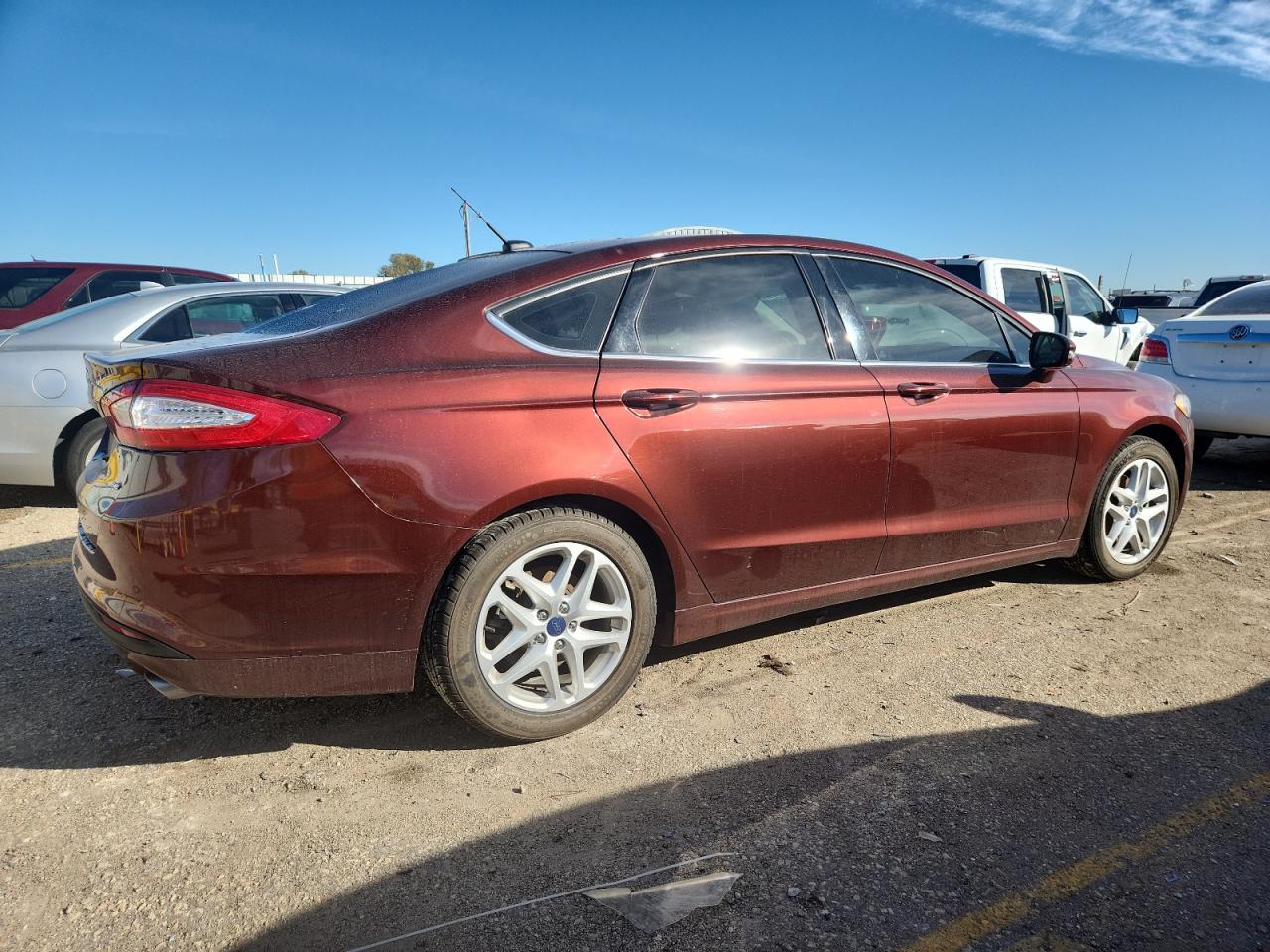FORD FUSION SE