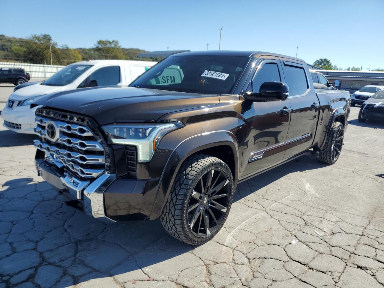 TOYOTA TUNDRA CREWMAX PLATINUM