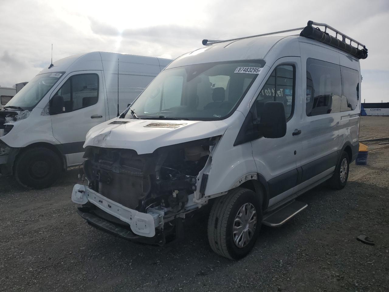 Lot #3301844345 2017 FORD TRANSIT T-