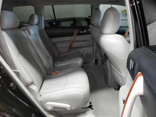 2010 TOYOTA HIGHLANDER LIMITED - 5TDDK3EH6AS010428