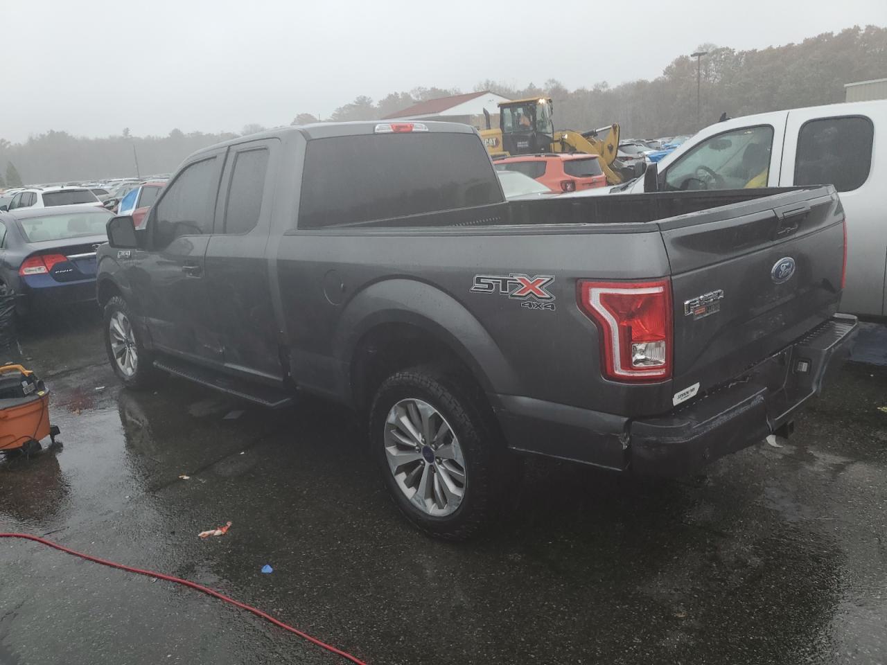 FORD F-150 SUPER CAB