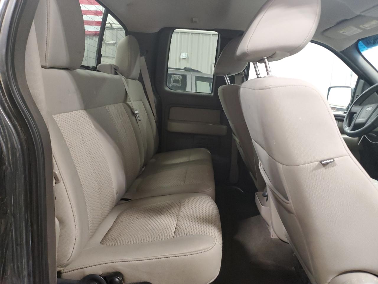 FORD F-150 SUPER CAB