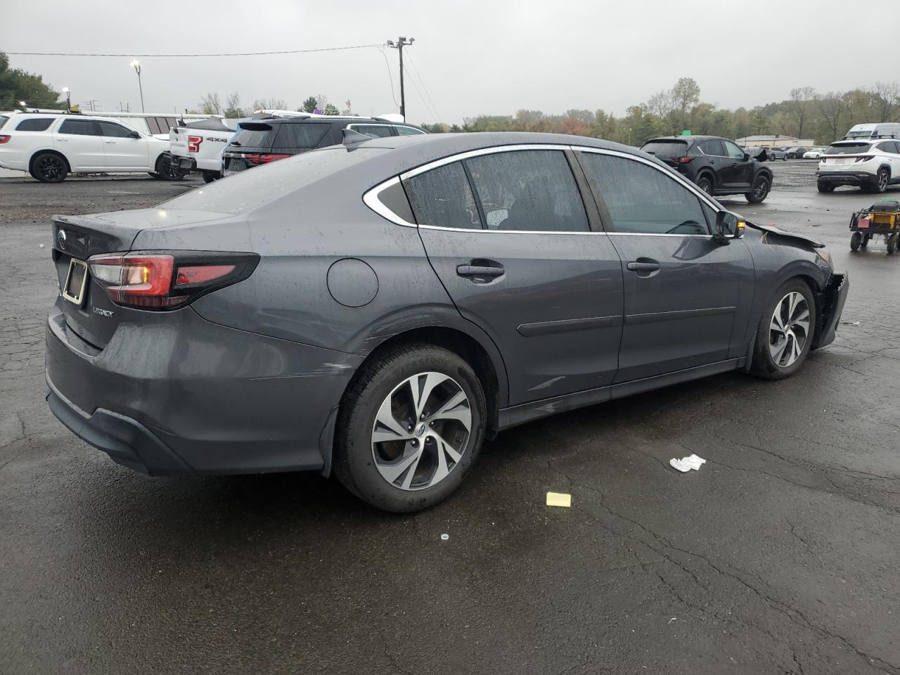 SUBARU LEGACY PREMIUM