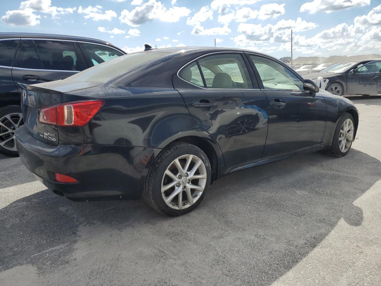 LEXUS IS 250