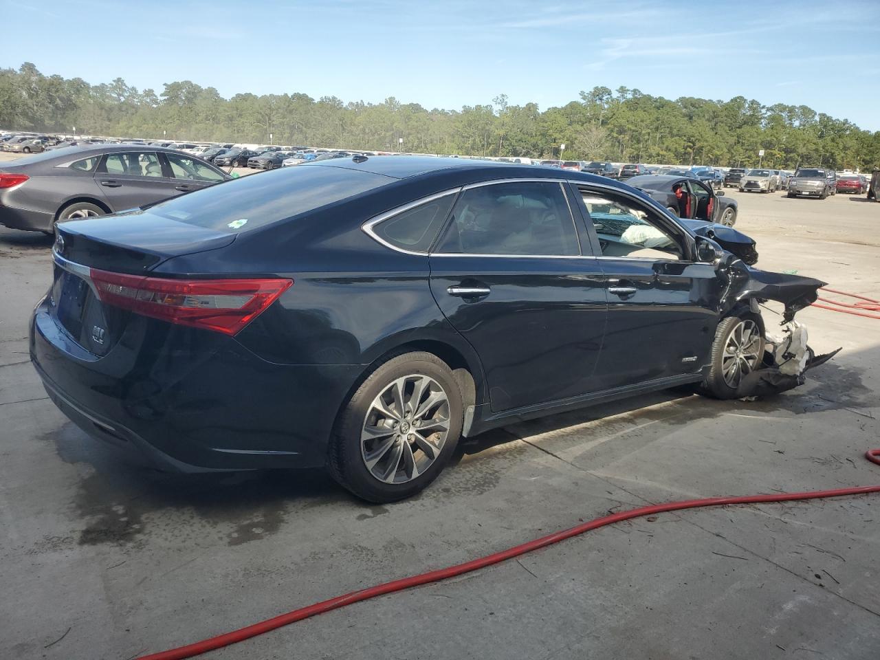 TOYOTA AVALON HYBRID