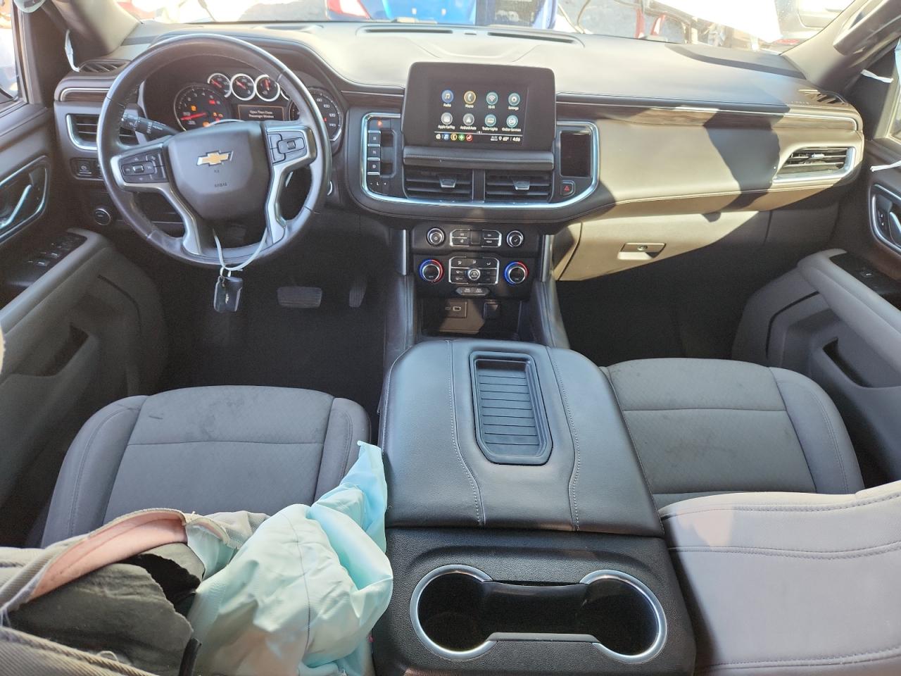 CHEVROLET TAHOE C1500 LS