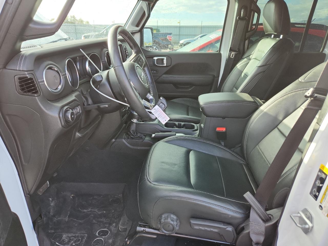 JEEP WRANGLER SAHARA